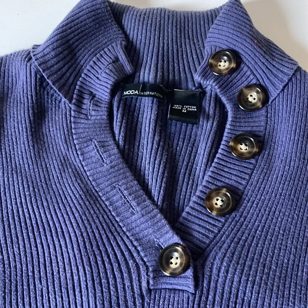 Vintage Moda International sweater